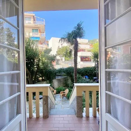Casaviva - Sweet Trilo With Dehors In Santa M. Apartment *